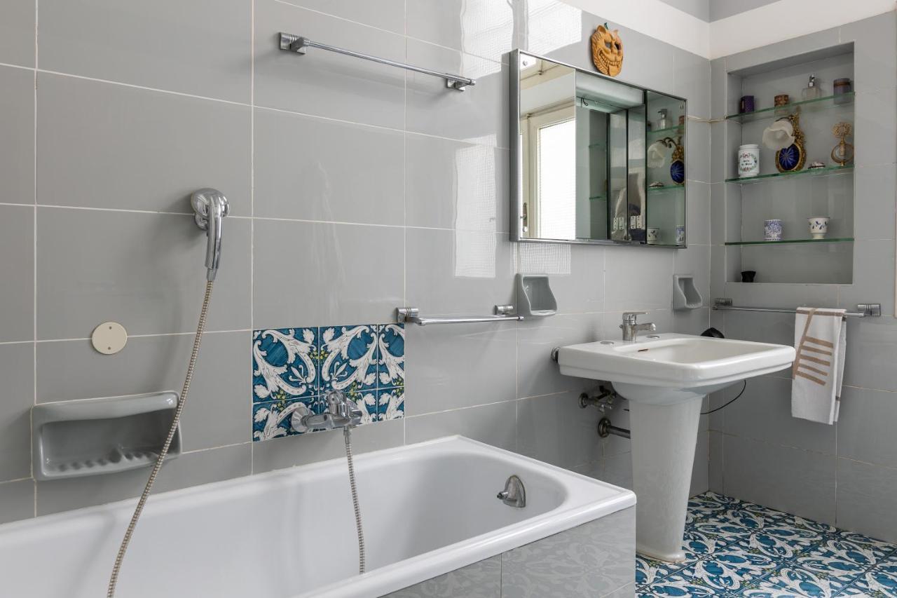 Italy Prestigious Guest House ボローニャ エクステリア 写真